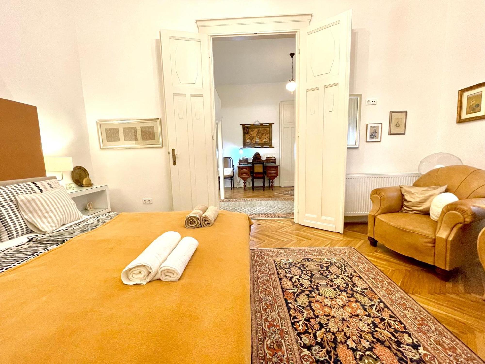 Gold Pearl Apartment 2 Rooms At St Stephen' S Basilica Βουδαπέστη Εξωτερικό φωτογραφία